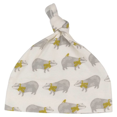 Pigeon Mutsje met knoop Badger Yellow 0-6 m Pigeon Mutsje met knoop Badger Yellow 0-6 m