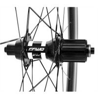 FFWD F4R Clincher - Wielset