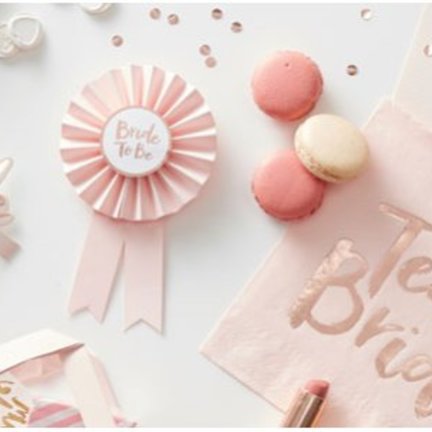 Vrijgezellenfeest feestartikelen voor de bruid en de gasten vindt je voordelig en snel in de online feestwinkel van J-style-deco.nl