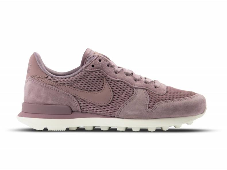 taupe nike sneakers internationalist dames taupe nike sneakers internationalist dames