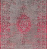 Louis de Poortere Vloerkleed The Fading world Pink Flash 8261 Louis de Poortere Vloerkleed The Fading world Pink Flash 8261