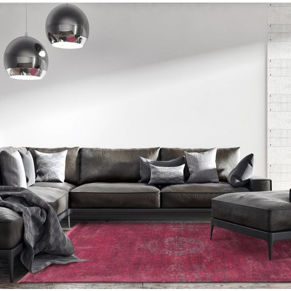 Louis de Poortere Vloerkleed The Fading world Scarlet 8260