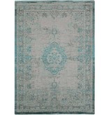 Louis de Poortere Vloerkleed The Fading world Jade Oyster 8259 Louis de Poortere Vloerkleed The Fading world Jade Oyster 8259
