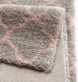 Mint Rugs Hoogpolig vloerkleed Hamar - Ringen grijs/roze Mint Rugs Hoogpolig vloerkleed Hamar - Ringen grijs/roze