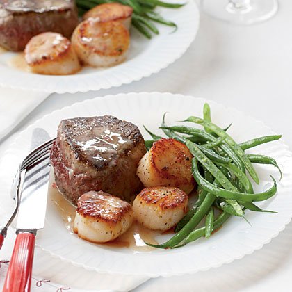 Tenderloin met coquilles in champagnebotersaus