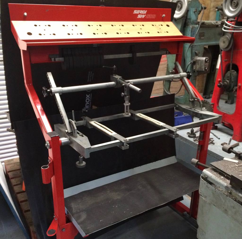 Serdi SW 800 Cylinder Head Workstation