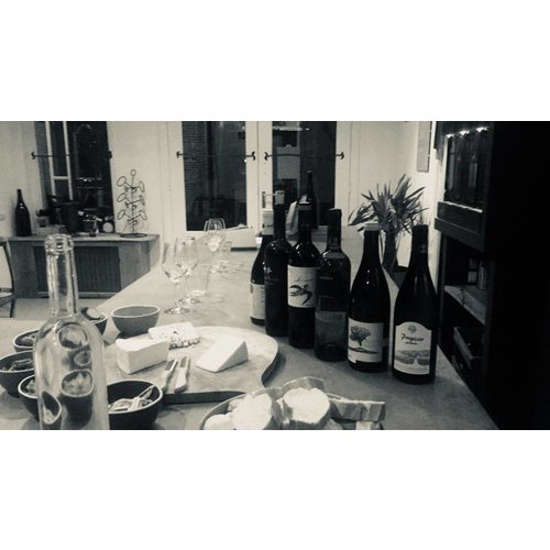 Private Group Tasting (4 bottles) Private Group Tasting (4 bottles)