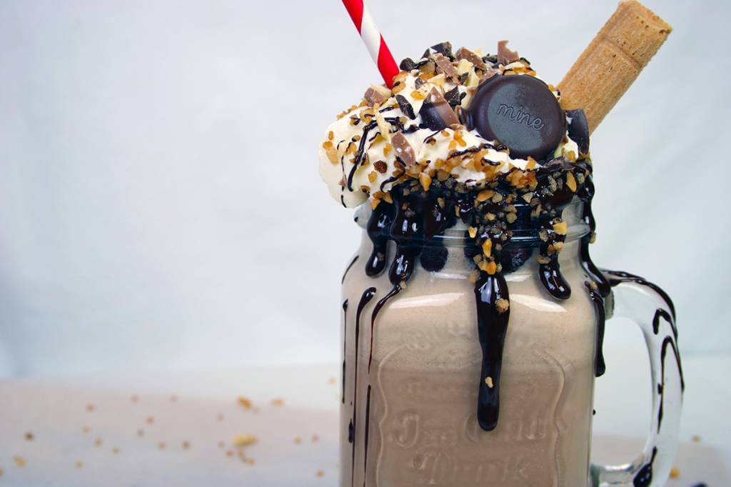 Deze chocolademilkshake met baileys wil je nú maken!
