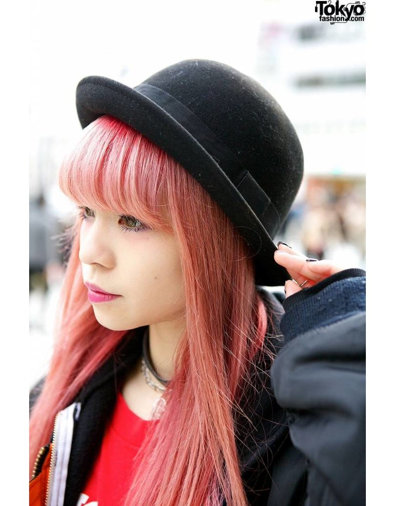 Karma Bowler Hat Red