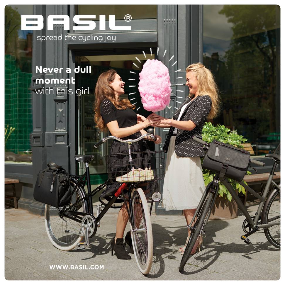 Basil introduces new dimension in bicycle bags at Eurobike 2016