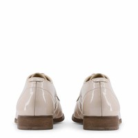 Gekleideter Schuh von Arnaldo Toscani - beige