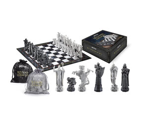 The Noble Collection Harry Potter: Wizard Chess Set