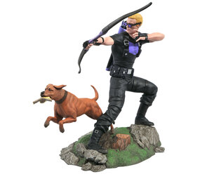 Diamond Direct Marvel Gallery: Comic Hawkeye PVC Statue