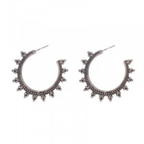 Earrings fashionable hoops Earrings fashionable hoops