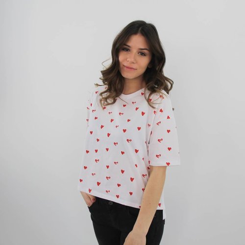 Daphnea Be mine t-shirt Daphnea Be mine t-shirt