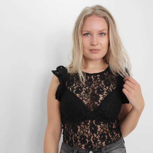Vera & Lucy Lace body Vera & Lucy Lace body