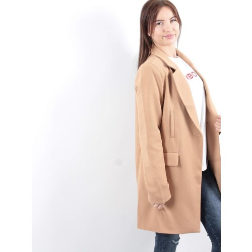 Attentif Trenchcoat Saffira Attentif Trenchcoat Saffira