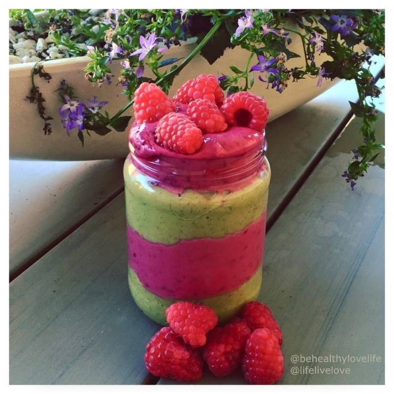 Greensweet Stevia Smoothie Jar Green Pink.jpg