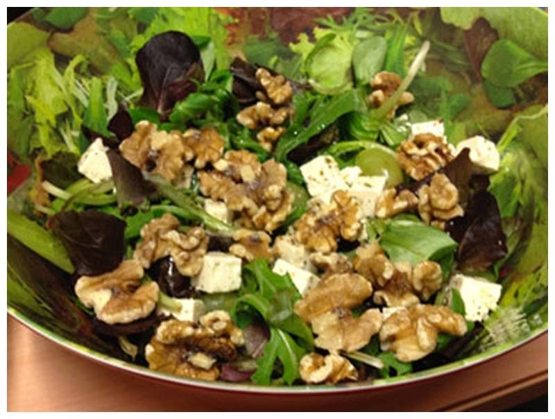 Salad from walnuts.jpg