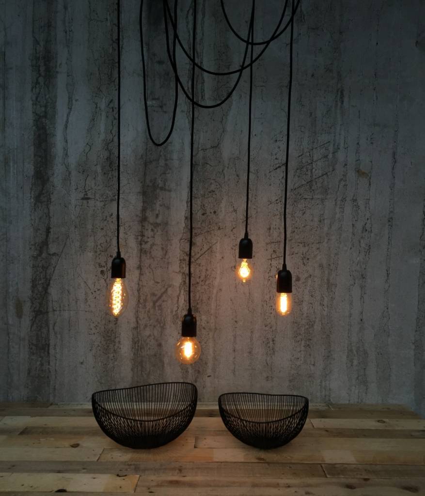 Metal Lamp Holder Soren Black E27 Kynda Metal Lamp Holder Soren Black E27 Enlarge Image