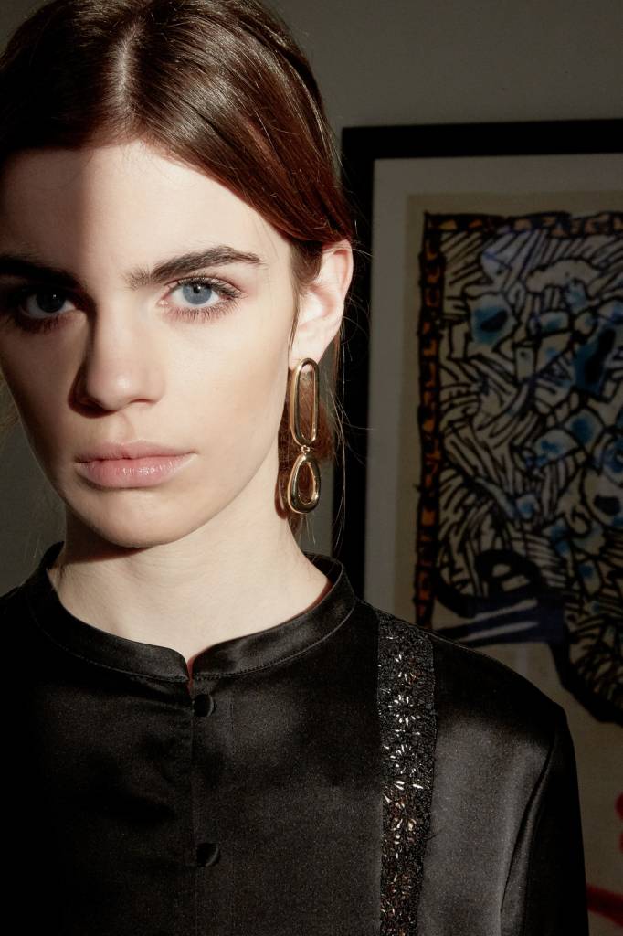 La Collection Gabrielle blouse black