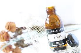 Utsukusy Rozenhydrolaat