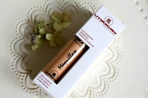 Utsukusy Colours Primer & Foundation maquillage