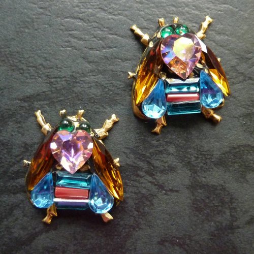 Annie Sherburne Vintage bee Stud crystal earrings Annie Sherburne Vintage bee Stud crystal earrings