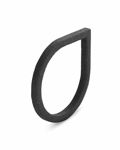 Ola Ring druppel zwart