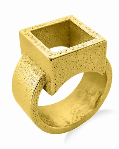 Ola Ring met vierkant goud