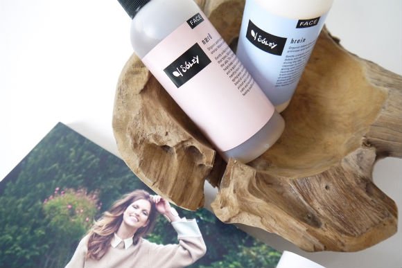 Review Soley Hrein Cleanser & Nearo tonic