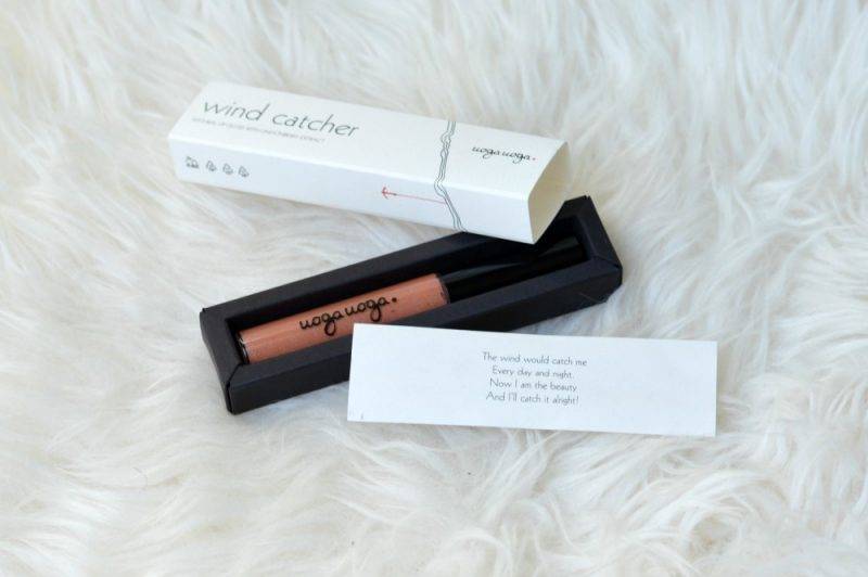 Review Uoga Uoga windcatcher lipgloss