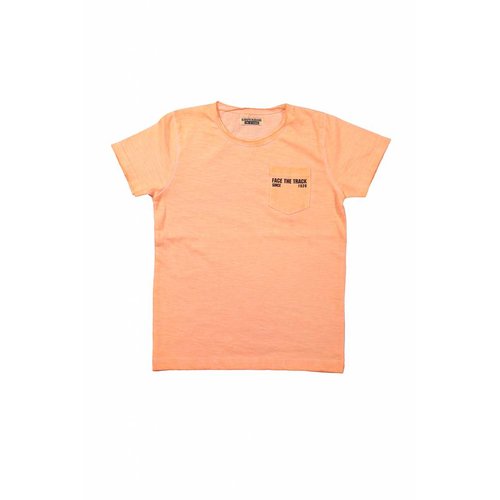 Jongens T-shirt face the track Jongens T-shirt face the track