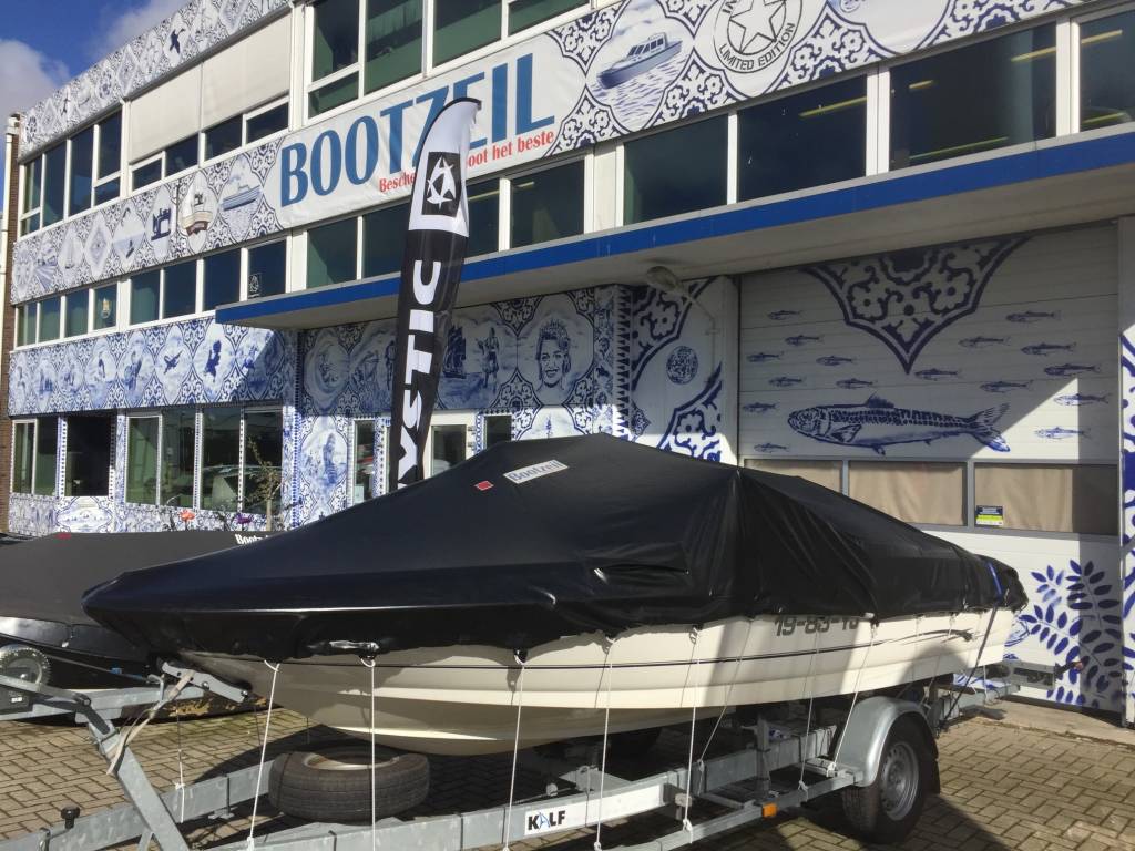 winterzeil Bayliner Element