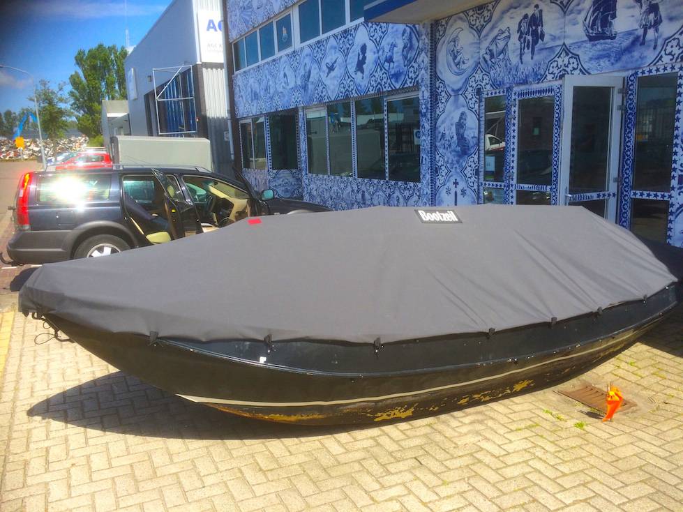 Perfect dekzeil op maat voor uw tendersloep.