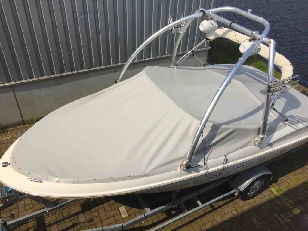 Perfect zeil voor uw cuddy cabin