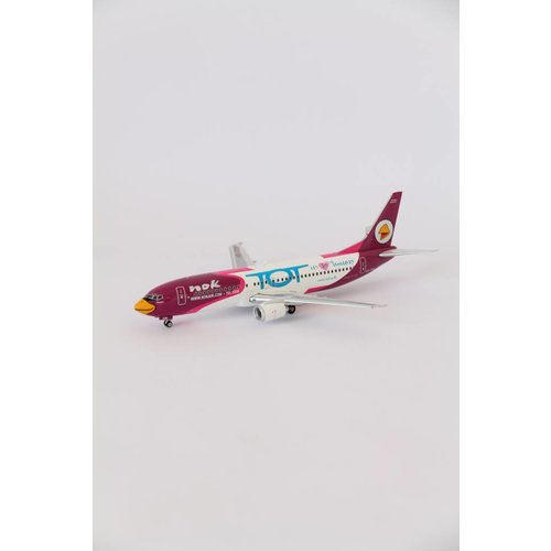 Phoenix 1:200 NOK air "TOT" B737-400 Phoenix 1:200 NOK air "TOT" B737-400