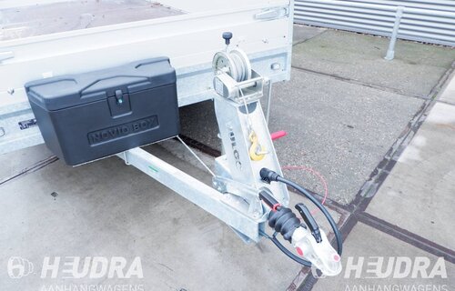 Lier met steun voor Hulco Medax plateauwagen