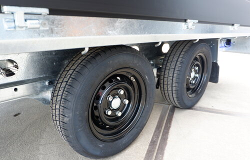 Reservewiel 185/60R12 5gts Zwarte velg